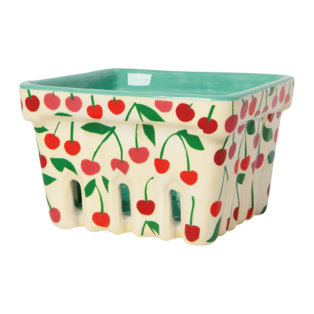 Panier de baies très cerise