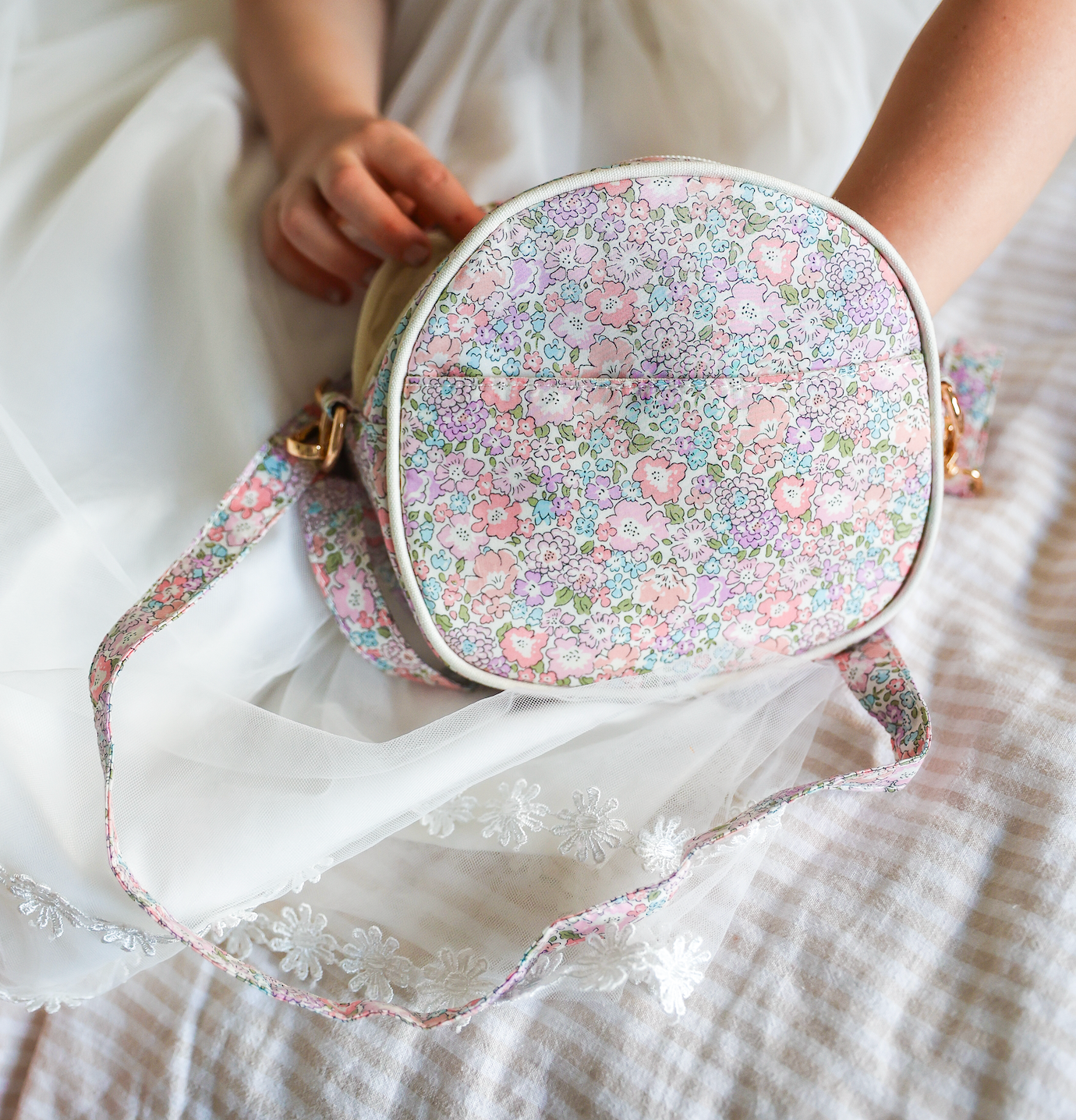 Josie Joan's - Lillia Crossbody messenger Bag