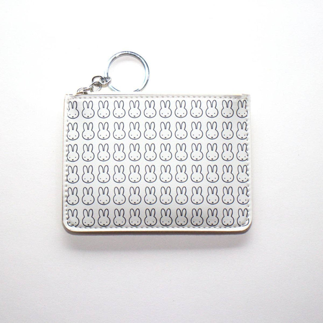 Yuko B - Présentoir de 24 portefeuilles Miffy I Collection ©Mercis