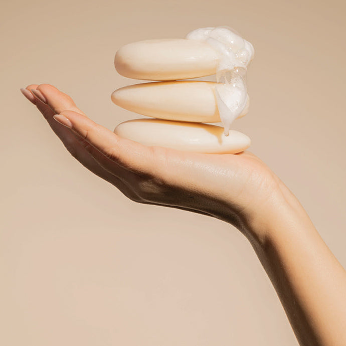 Compagnie de Provence - Extra Pure Solid Face Cleanser - Sensitive Skin