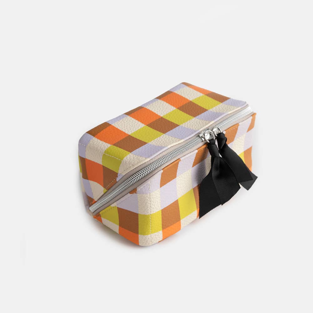Rectangular checkered pouch with a black ribbon on a white background