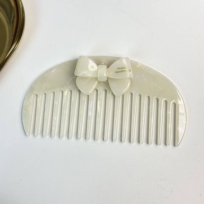 Pearl Bow Comb