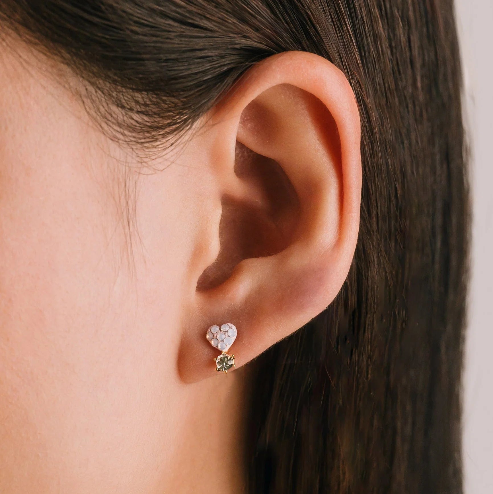 Bisou Stud Earrings Pink