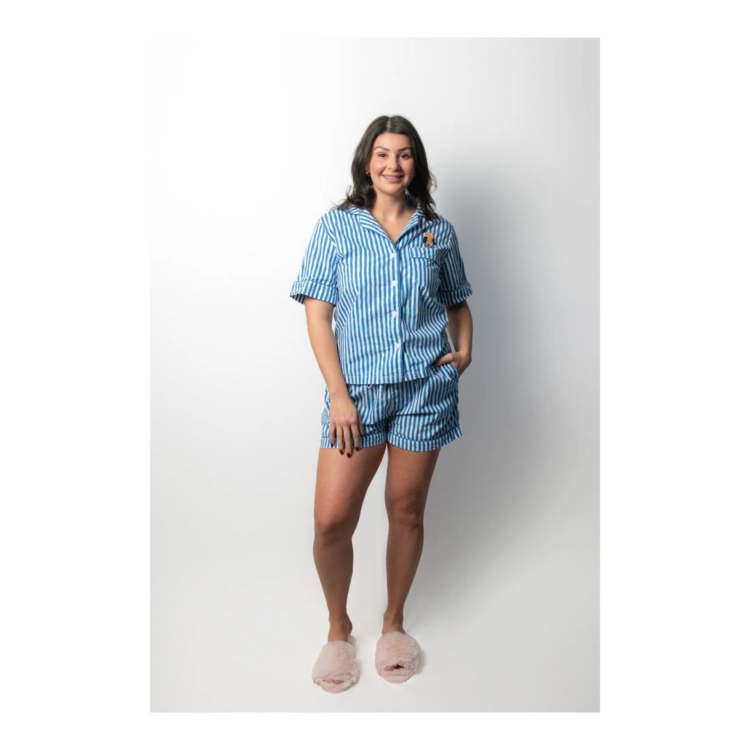 Pyjama court à rayures bleues