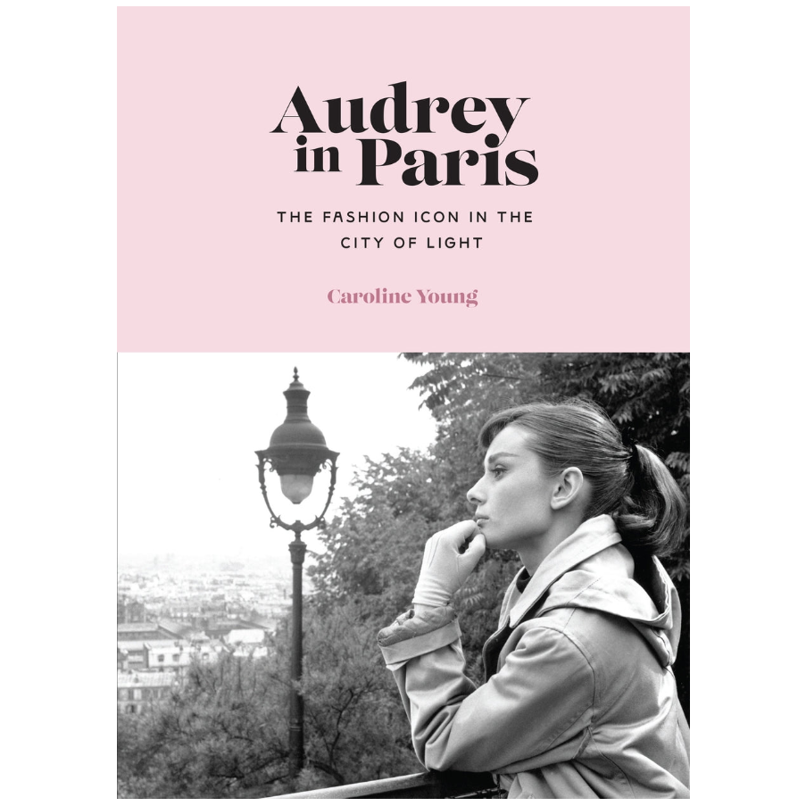 Book cover of 'Audrey in Paris' 